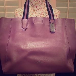 Coach Derby Tote in purple! EUC.  Gorgeous!